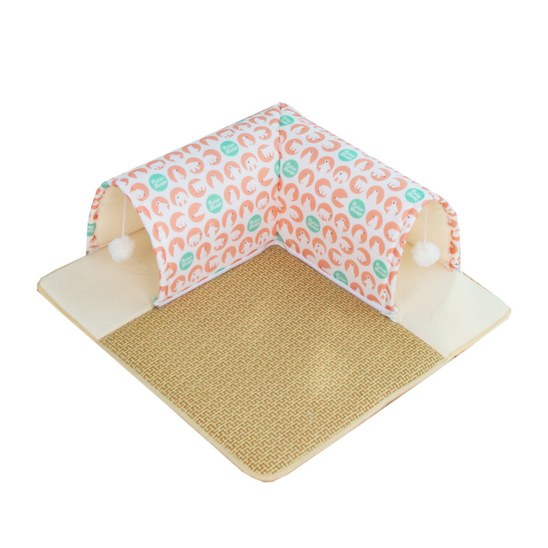 Custom L-Shaped Corner Cat Tunnel Pet Bed Mat with Hanging Play Balls